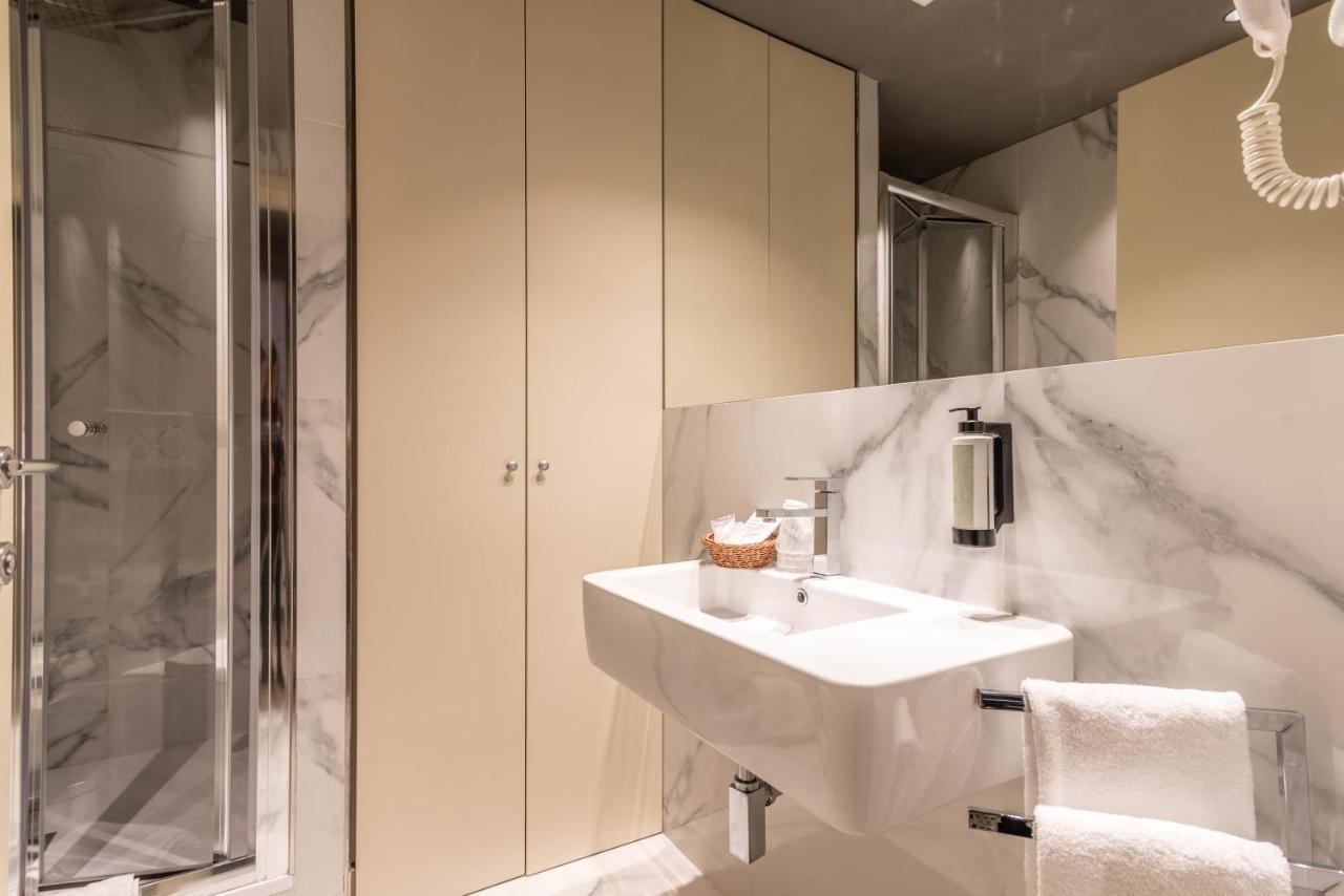 Hnn Luxury Apartment Genoa